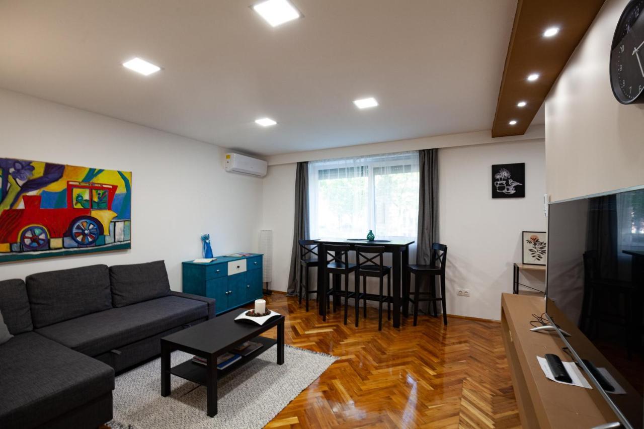 Ferienwohnung Stellar Downtown Szegedin Exterior foto